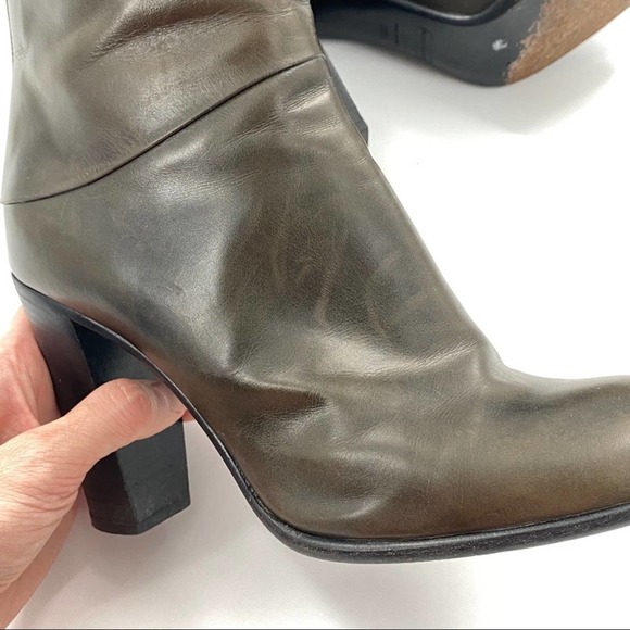 Marc Jacobs Leather Olive Heeled Ankle Boots - Picture 7 of 13